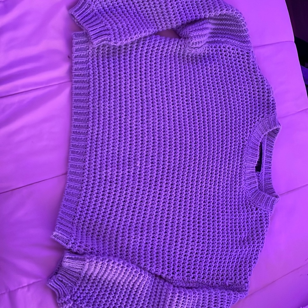 Blue cable knit sweater. Adorable for the fall/winter. Good condition.